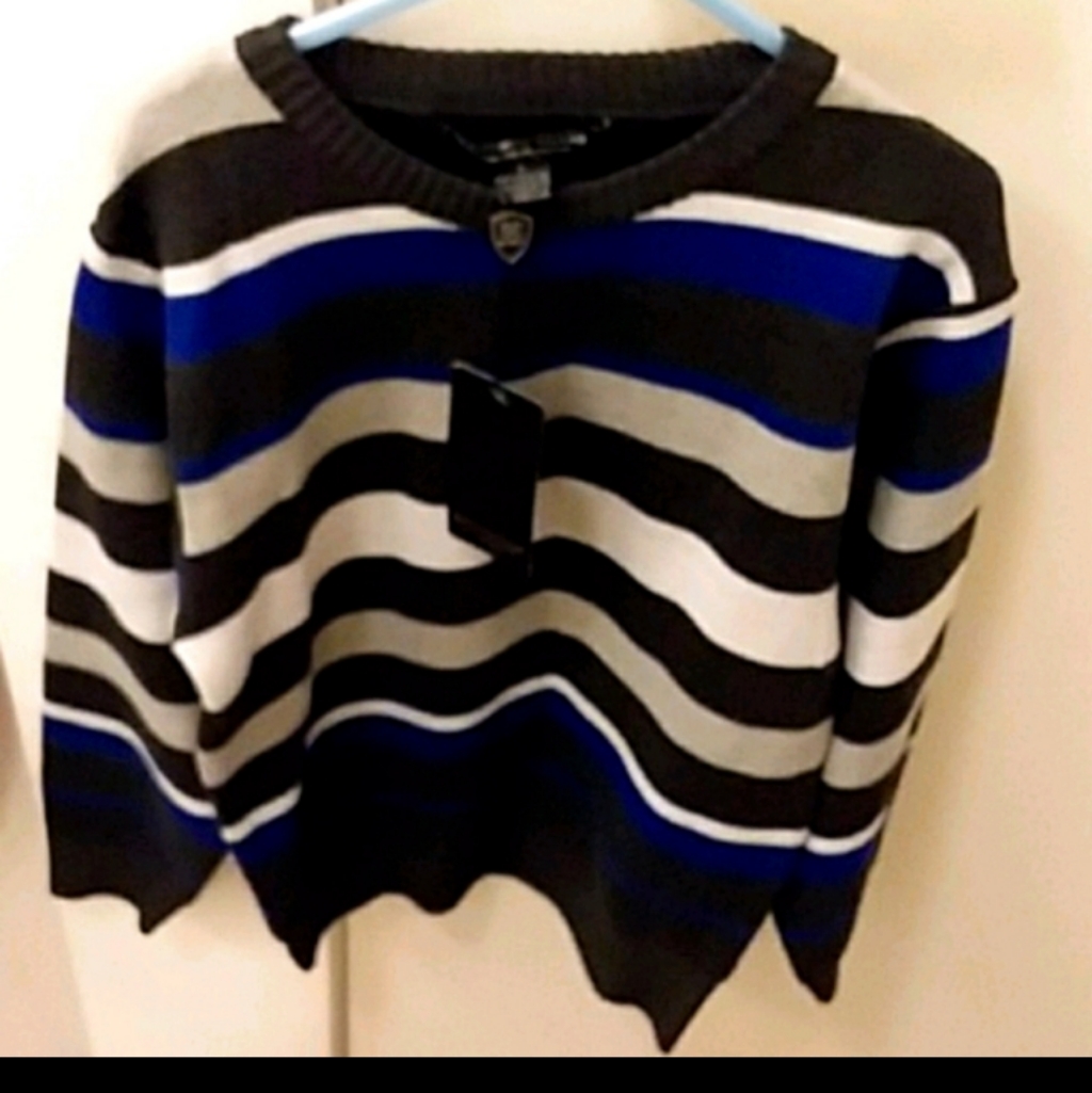 Sahara Club Sweater Brand New
